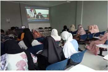 Dosen dan Mahasiswa STKIP MB belajar Literasi Pancasila