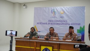 Rektor UMS : Malam Mangayubagyo Diharapkan Jadi Hiburan Penggembira yang Tidak Bisa Masuk Manahan